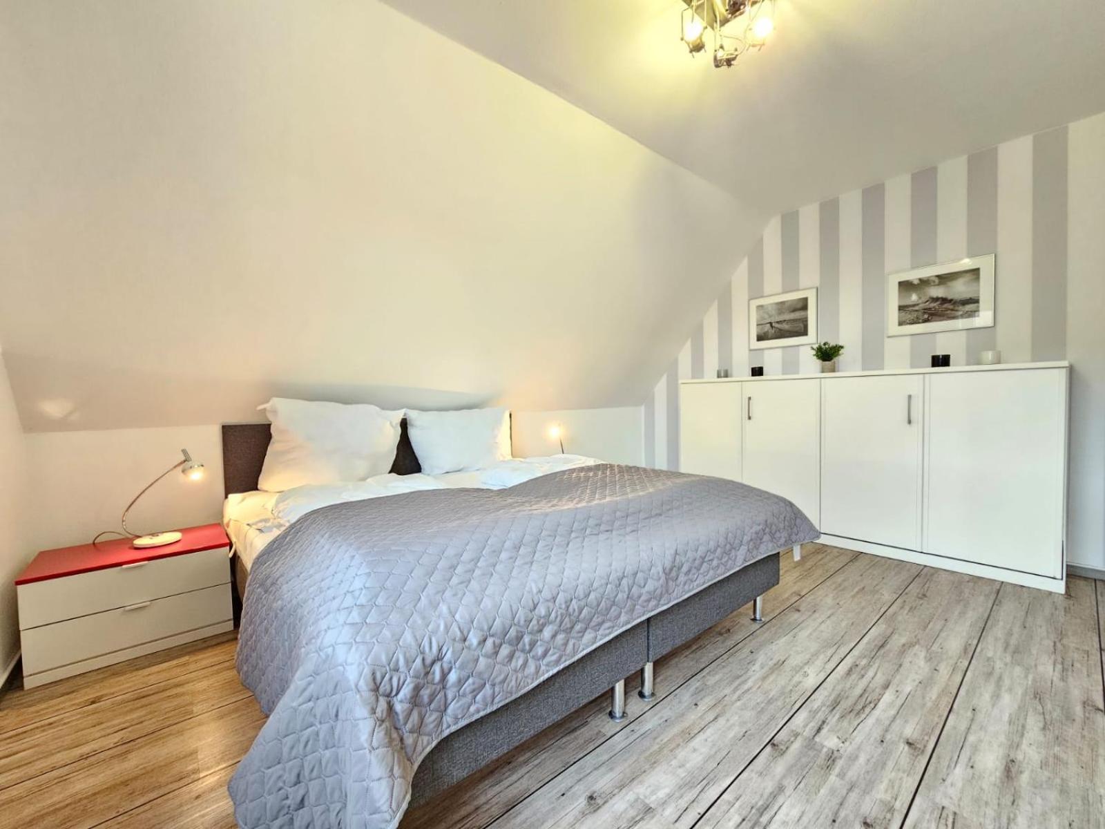 Mienhus Apartments Ferienwohnung Famke Norden Bagian luar foto